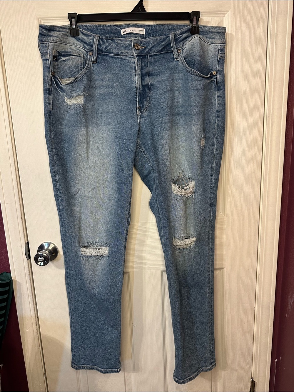 Women’s KanCan By Maurice’s Light Blue Distressed Jeans Size 20